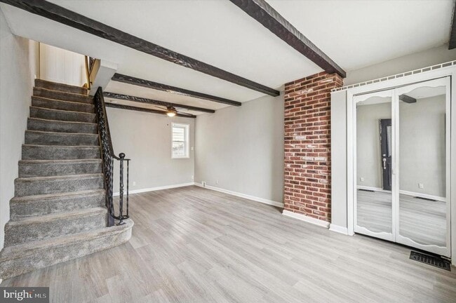 Foto del edificio - 3373 Coral St