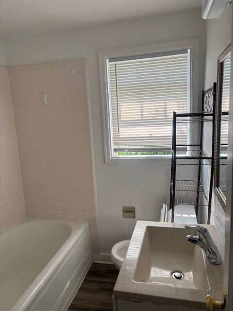 Building Photo - 502 S 1200 E