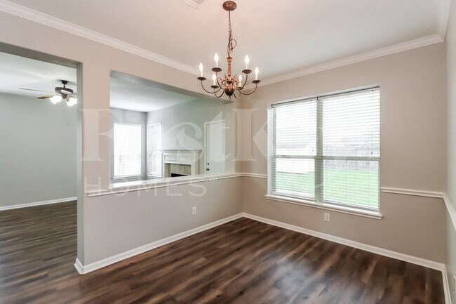 Foto del edificio - 3803 Oakwilde Cir