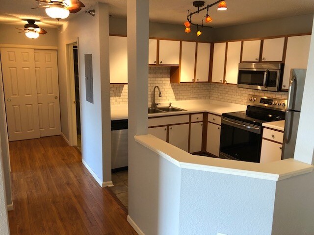 Foto principal - 16955 Toronto Ave SE