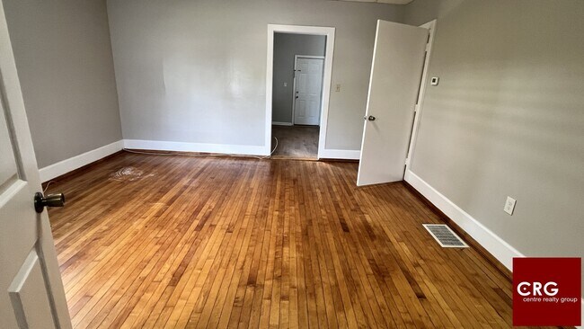 Foto del edificio - 232 Pleasant St
