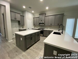 Foto del edificio - 9313 Aggie Run