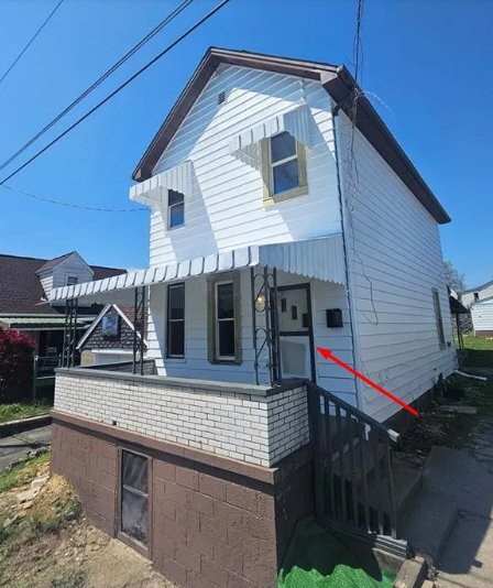 Building Photo - 807 Hazlett Ave