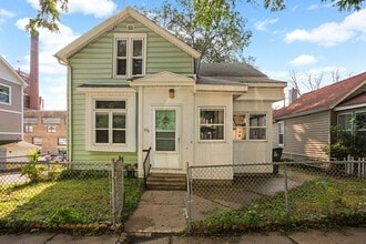 Building Photo - 375 Erie St