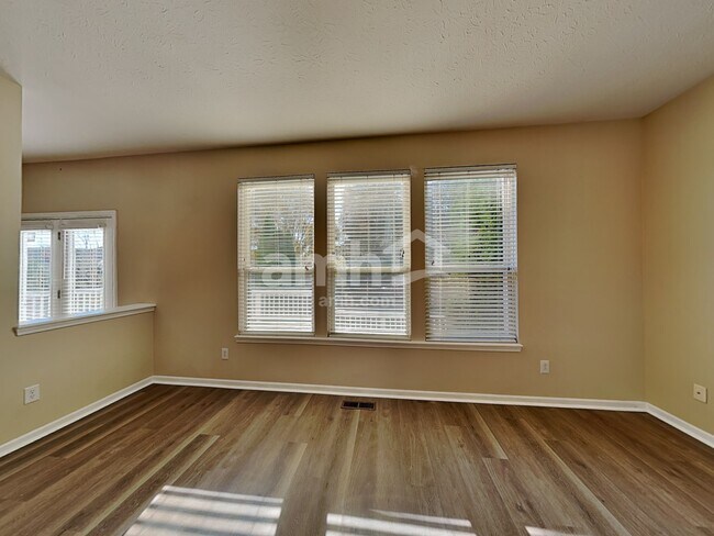 Foto del edificio - 11795 Langham Crescent Ct