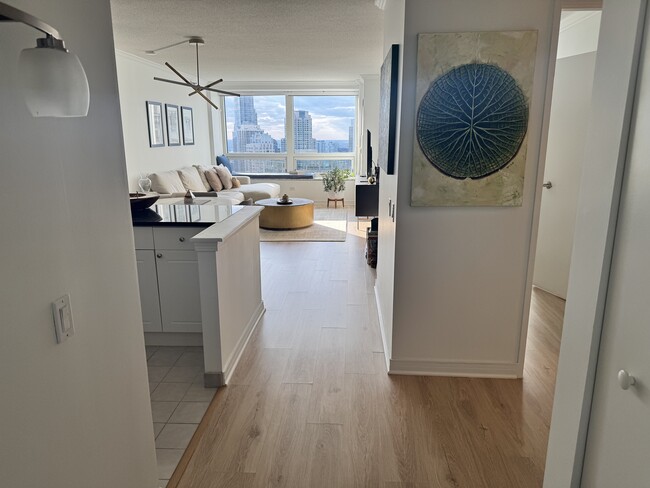 Foto del edificio - 512 N McClurg Ct