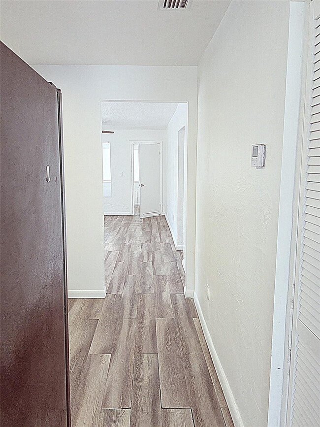 Foto del edificio - 1110 Palm Beach Lakes Blvd