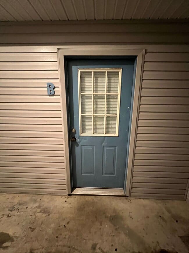 Foto del edificio - **"Charming 1-Bedroom Gem at Parnell Place, Jonesboro – Cozy 500 Sq Ft Living!"**