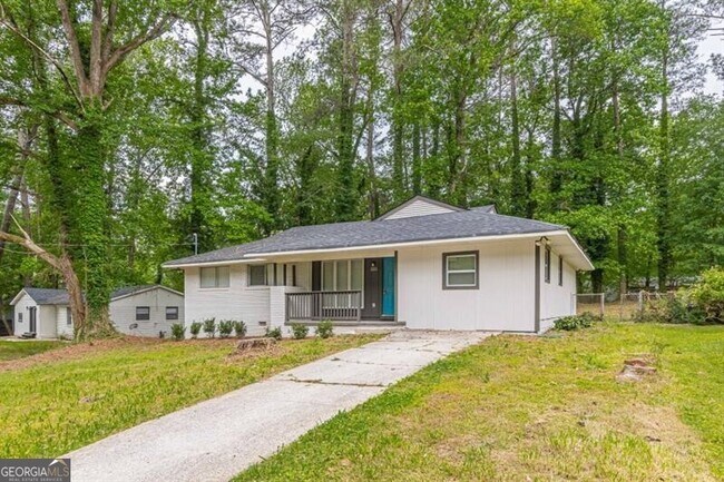 Building Photo - 2933 Port Royal Ln