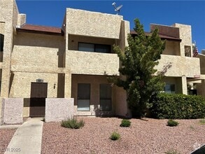 Building Photo - 3937 S Torrey Pines Dr