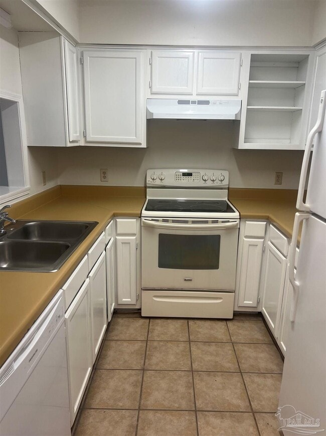 Building Photo - 3838 Belle Meade Ct