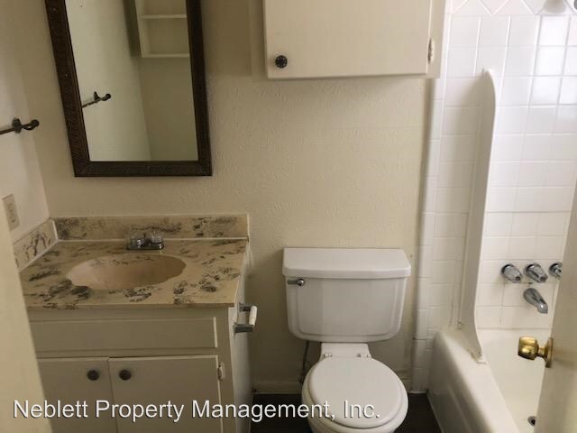 Foto del edificio - 2117 W Hickory St
