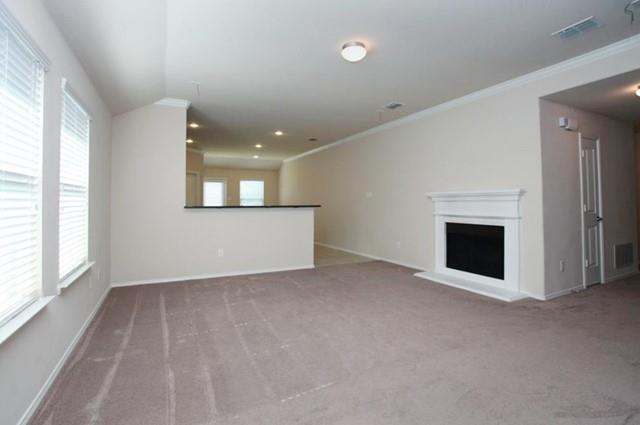 Building Photo - 9012 Holliday Ln