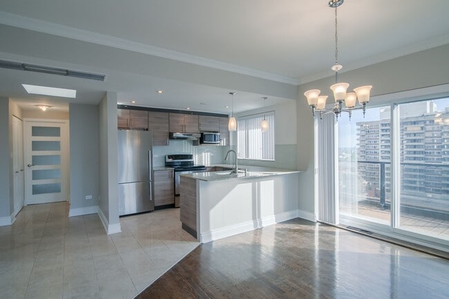 Building Photo - 3435 Rue Drummond