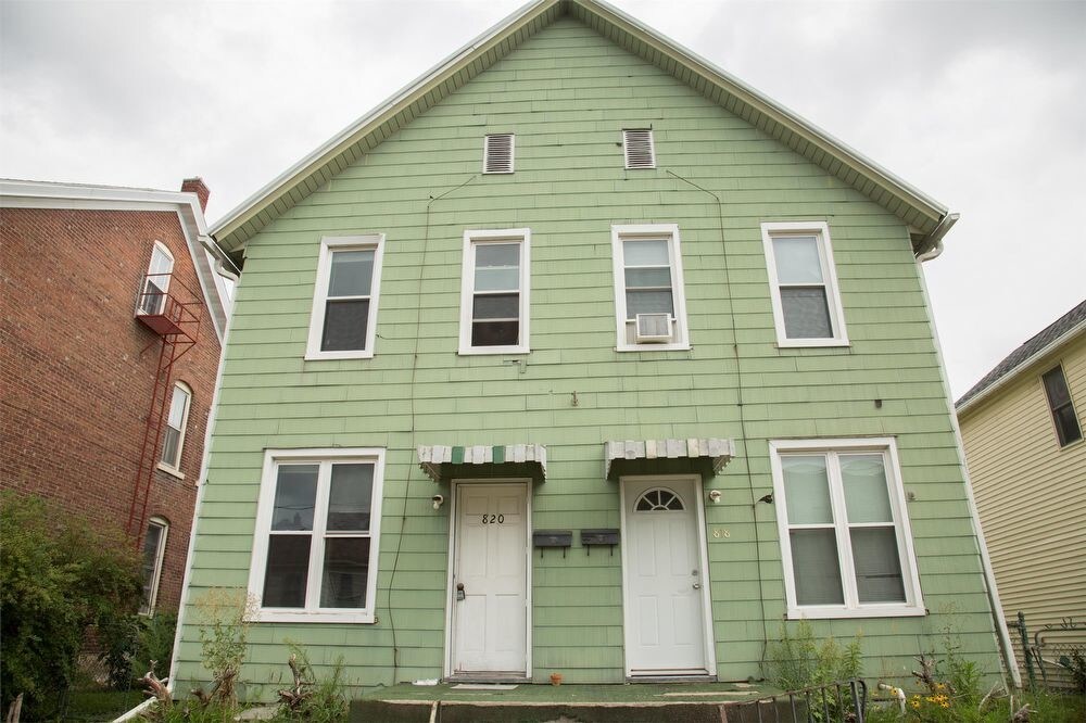 820 Rhomberg Avenue 1 Apartment for Rent in Dubuque, IA