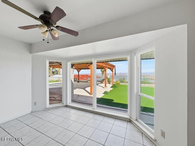 Foto del edificio - 9000 Rancich St