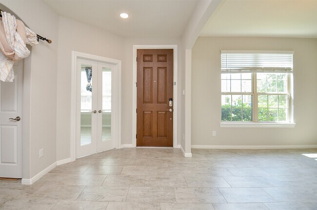 Foto del edificio - 24918 Meadowthorn Crest Ln