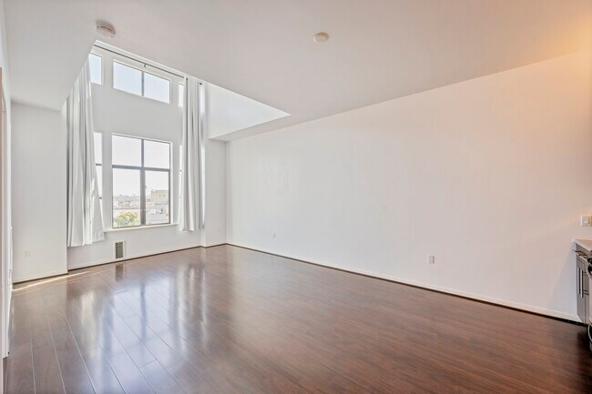 Building Photo - 3801 San Pablo Ave