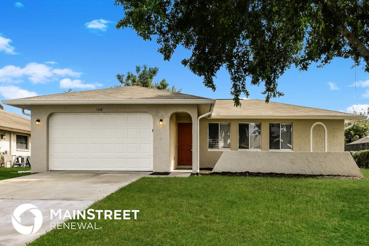 Foto principal - 1308 SE 32nd Terrace