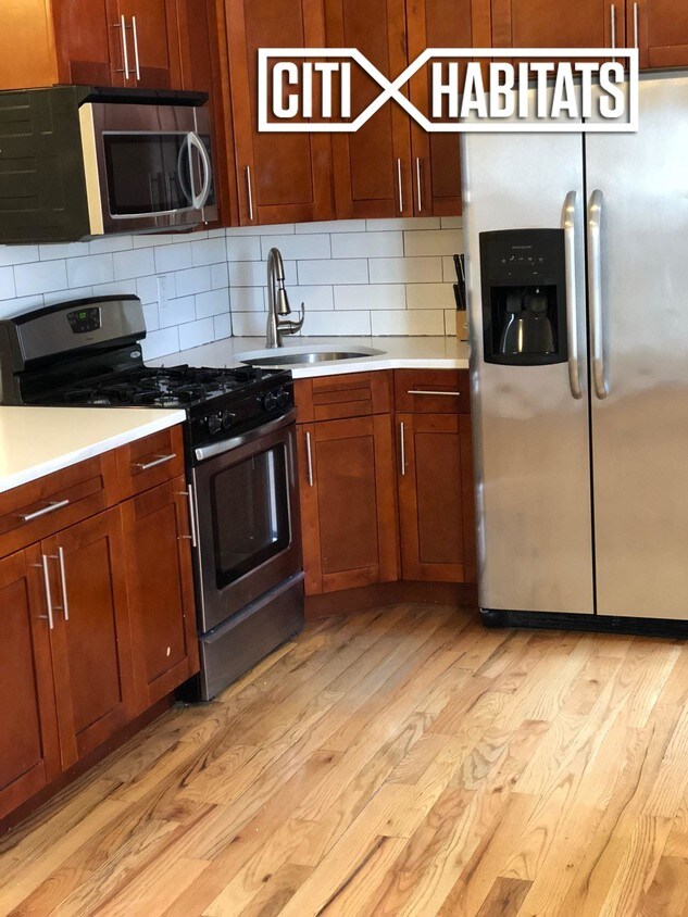 Primary Photo - 501 W 140th St