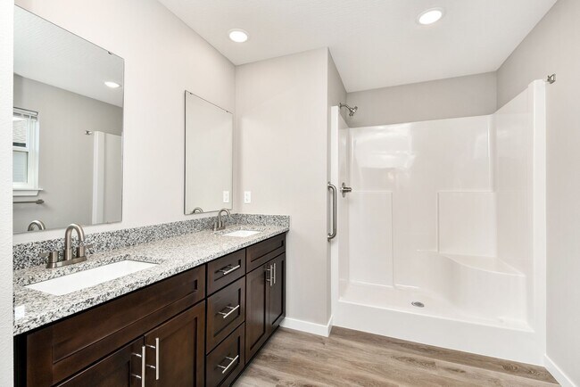 Foto del edificio - Great spacious home in Willard