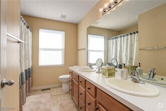 Building Photo - 2691 Saddle Creek