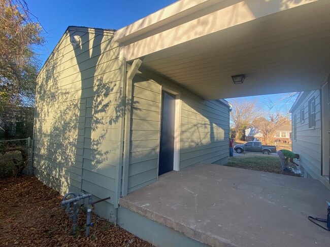 Foto del edificio - Fully Remodeled 2 Bedroom 1 Bathroom Home