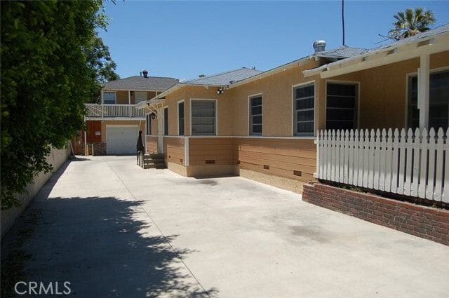 Foto del edificio - 667 N Towne Ave