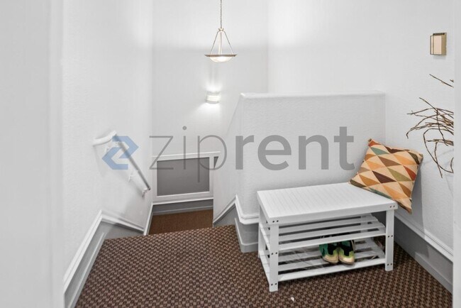 Foto del edificio - Unit 219