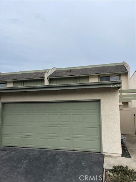 Building Photo - 1570 Silver Maple Dr