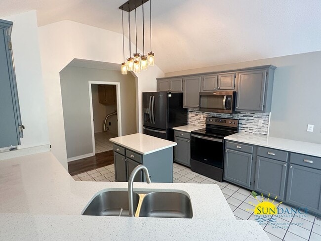 Foto del edificio - Stunning 3 Bedroom Home in Navarre