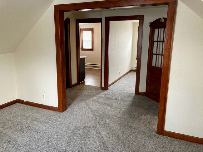 Building Photo - 5468 N 53rd St