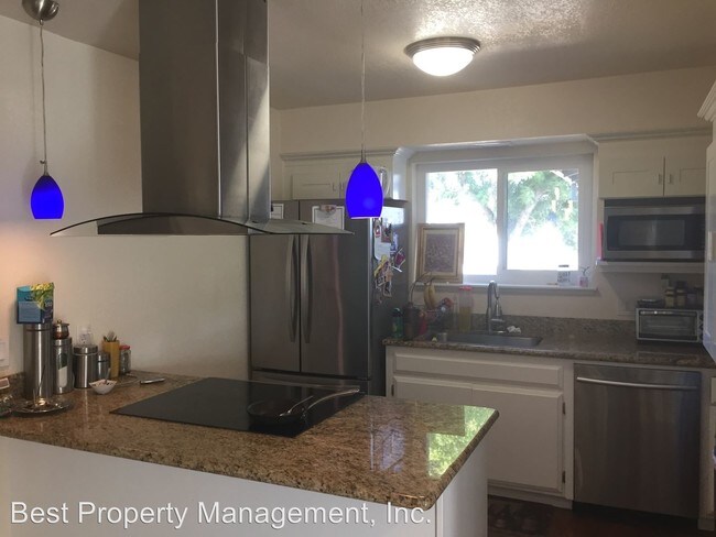 Building Photo - 6273 Marguerite Dr