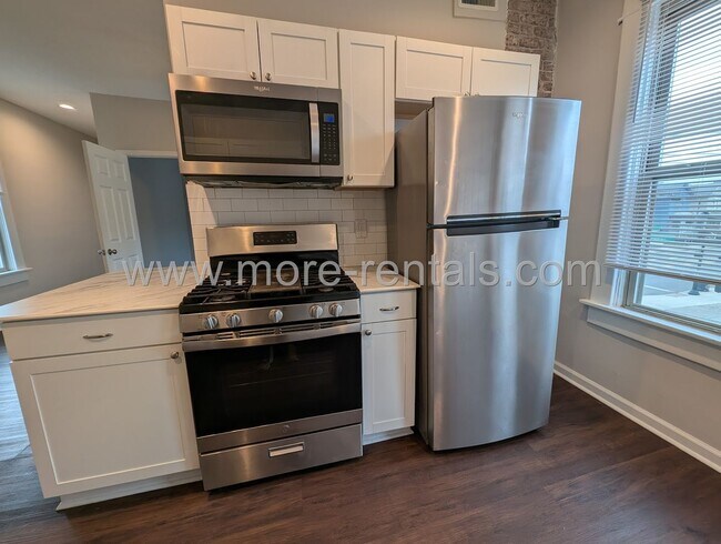 Building Photo - 1090 Parsons Ave