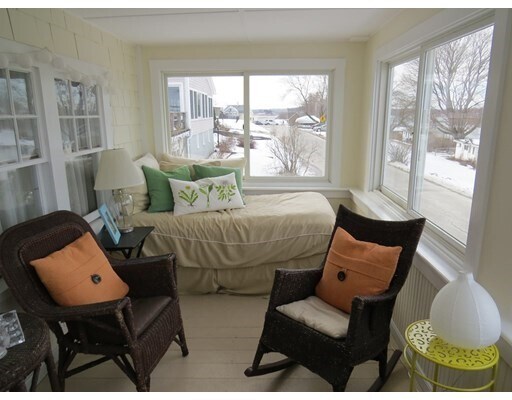 Foto del edificio - 12 Cove Rd