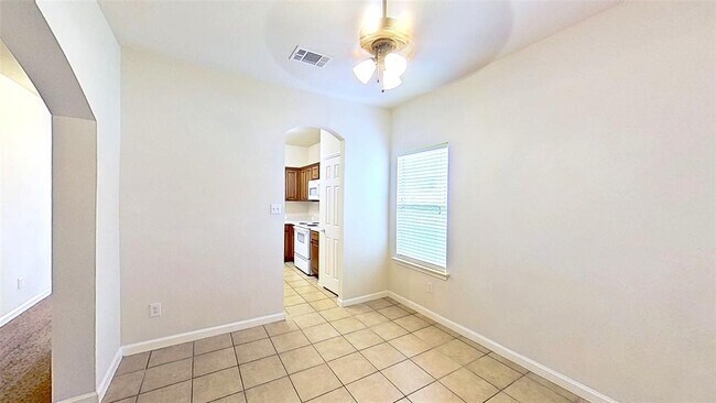 Building Photo - 308 Rinehardt St