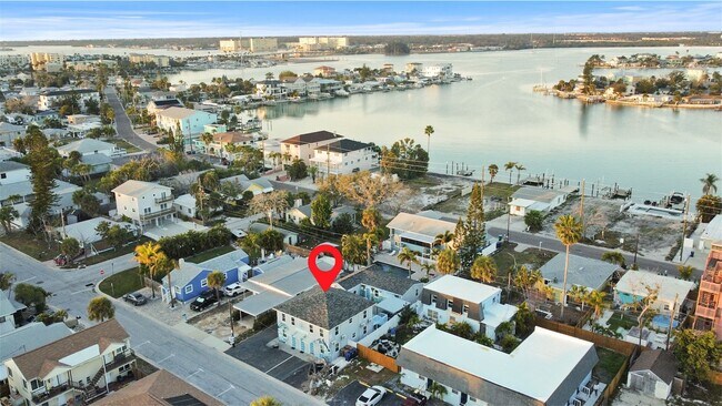 Foto del edificio - 14135 Palm St