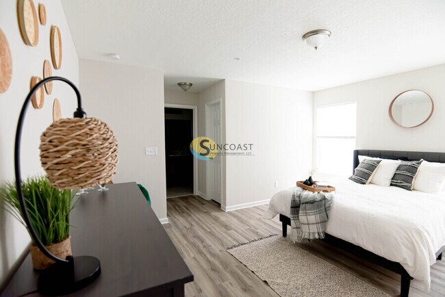 Foto del edificio - FIRST FLOOR 2BED/2BATH IN THE HEART OF JAC...