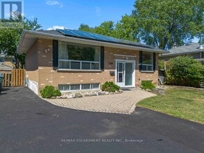 Building Photo - 2749 Truscott Dr