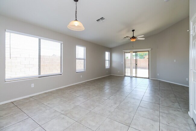 Building Photo - 383 W Welsh Black Cir