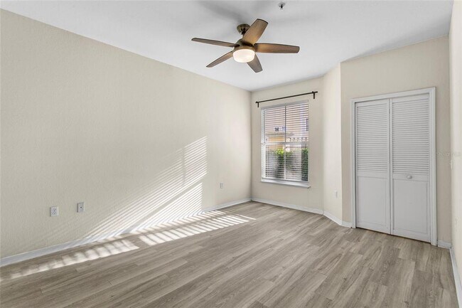 Building Photo - 1150 Lake Shadow Cir