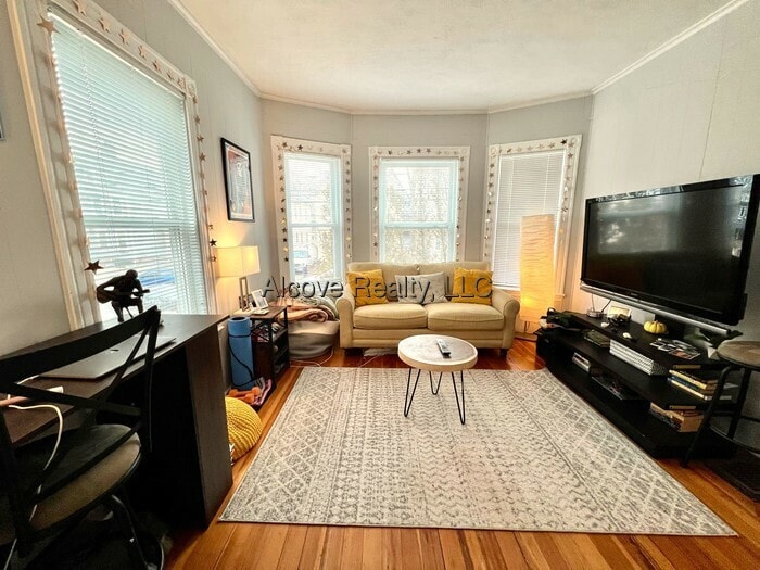 Photo - 69 Raymond Ave (Somerville, MA)