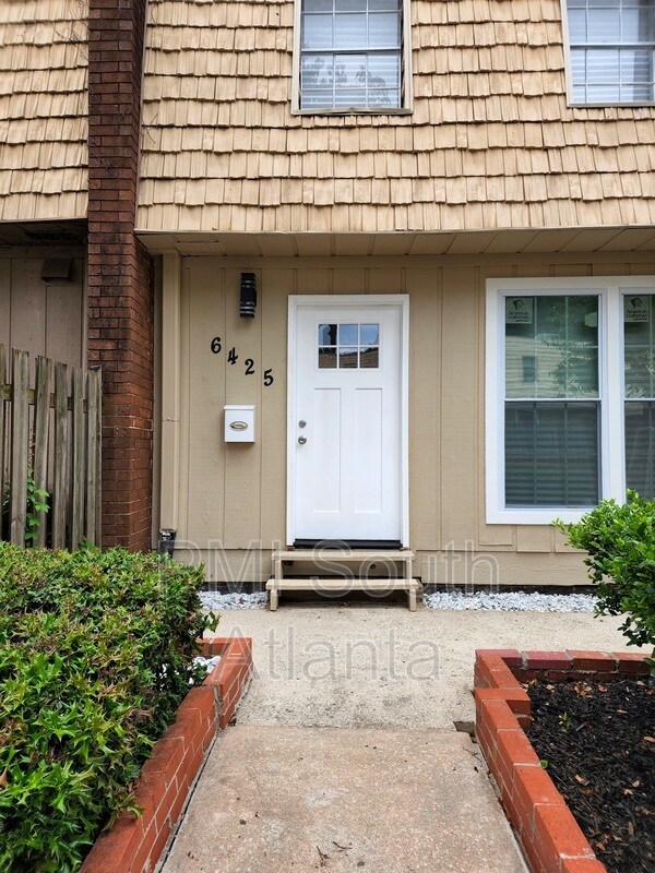 6425 Woodstone Ter, Morrow, GA 30260 Condo for Rent in Morrow, GA