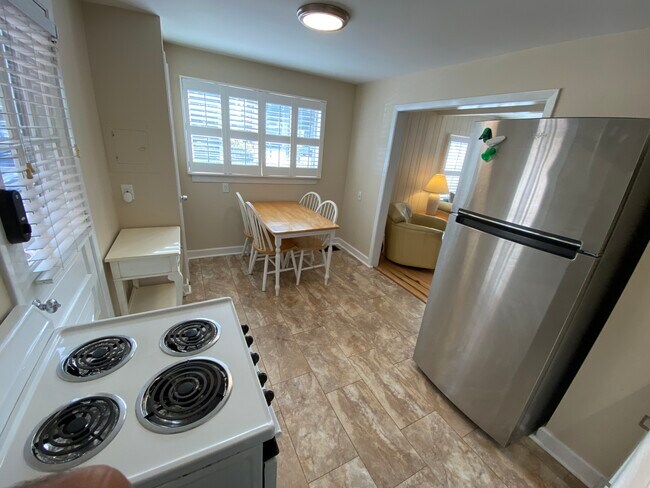Kitchen - 8601 W Gulf Blvd