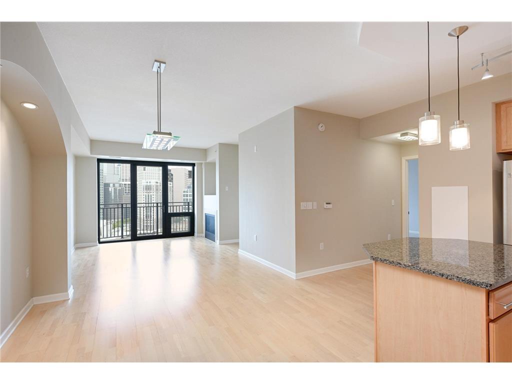 500 500 E Grant St Unit 1904, Minneapolis, MN 55404 Room for Rent in