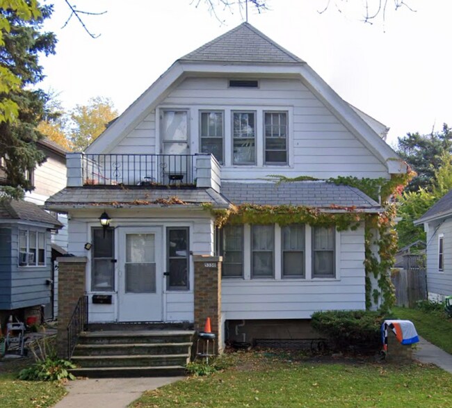 Building Photo - 5330 N 39th St