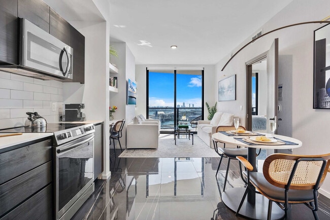 Foto del edificio - 398 NE 5th St