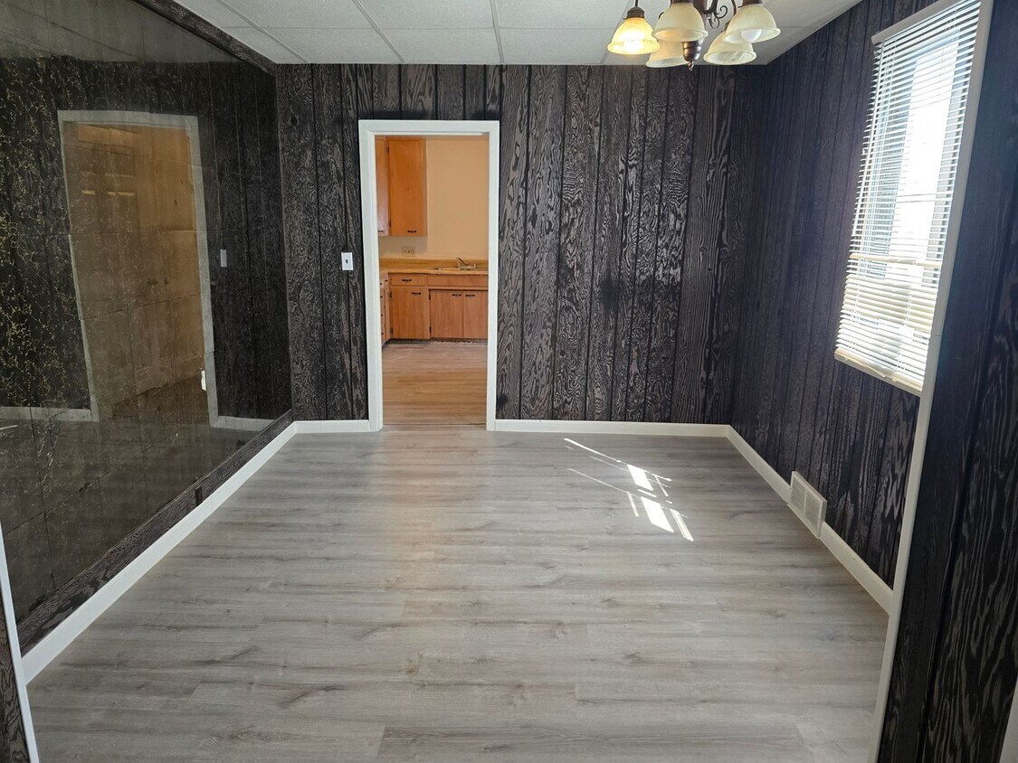 Foto principal - 3605 5th Ave