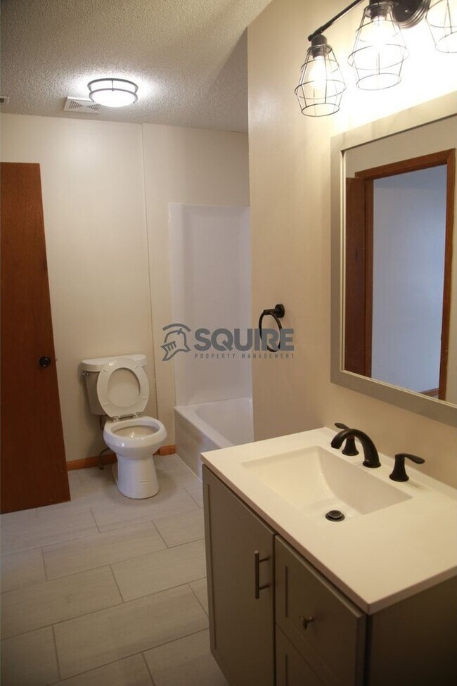 Foto del edificio - 5134 Miller St, Indianapolis, IN 46241