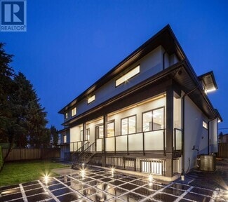 Building Photo - 665 Chapman Ave